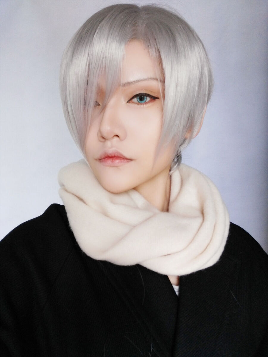 Viktor Nikiforov Cosplay Wig